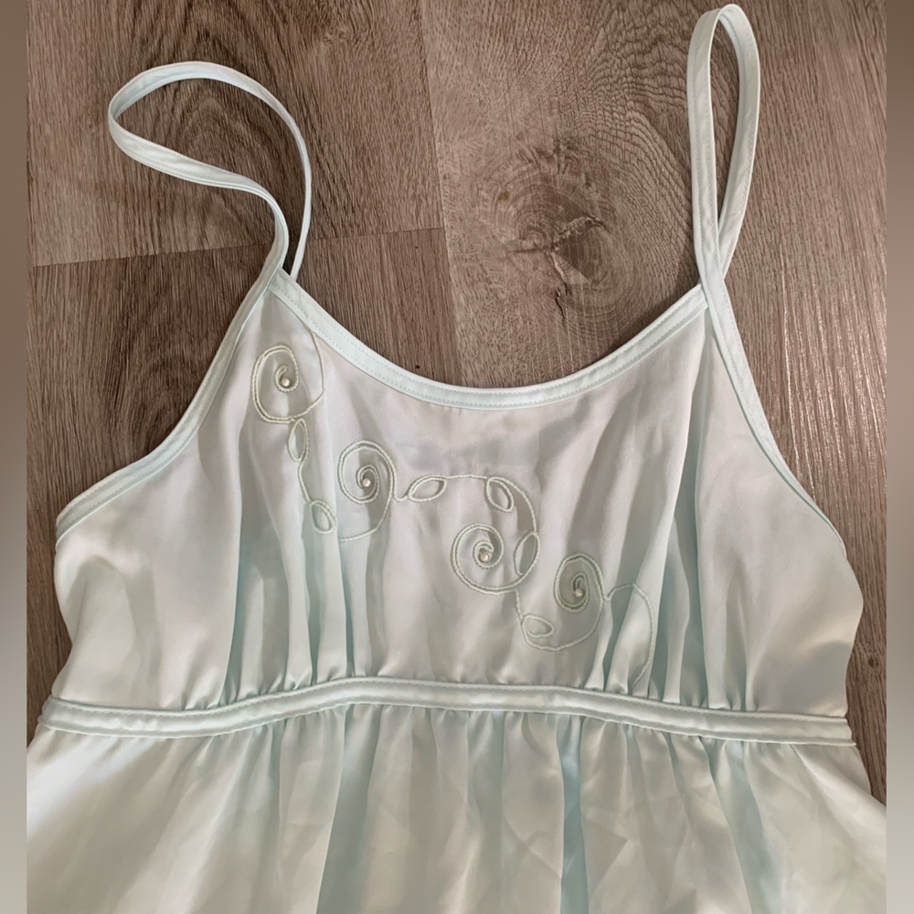 Vintage Linda Light Blue Embroidered with Small Pearl Bead Detail Nightgown